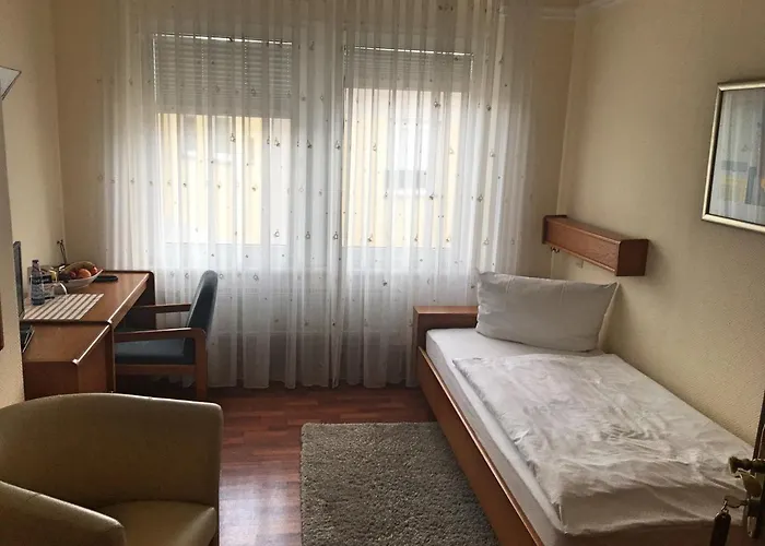 Hotell Ariston 3*